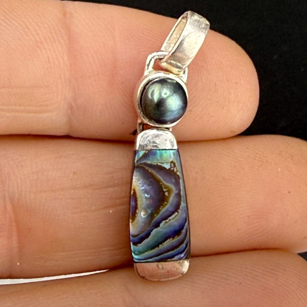 Vintage SU Pendant Silver Abalone Inlay Black Pearl Signed 925 Thailand